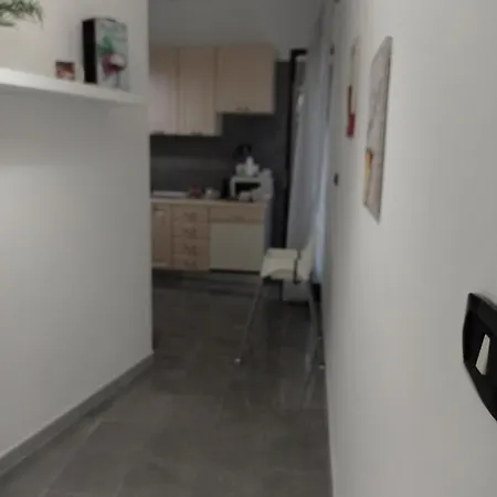 Domus Dali' Apartman *