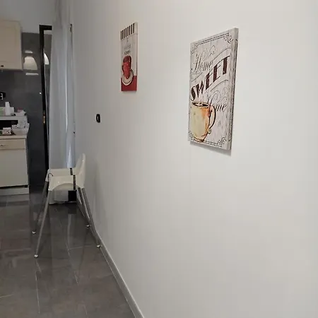 Domus Dali' Apartman Nápoly