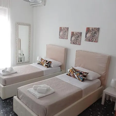 Domus Dali' Apartment *